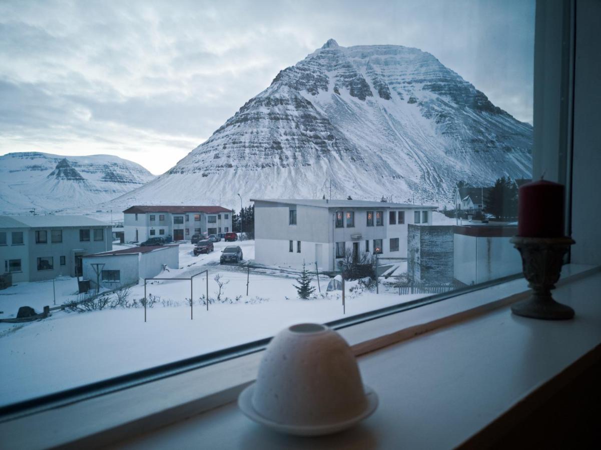 Apartment With Amazing Mountain View Bolungarvík Exterior foto