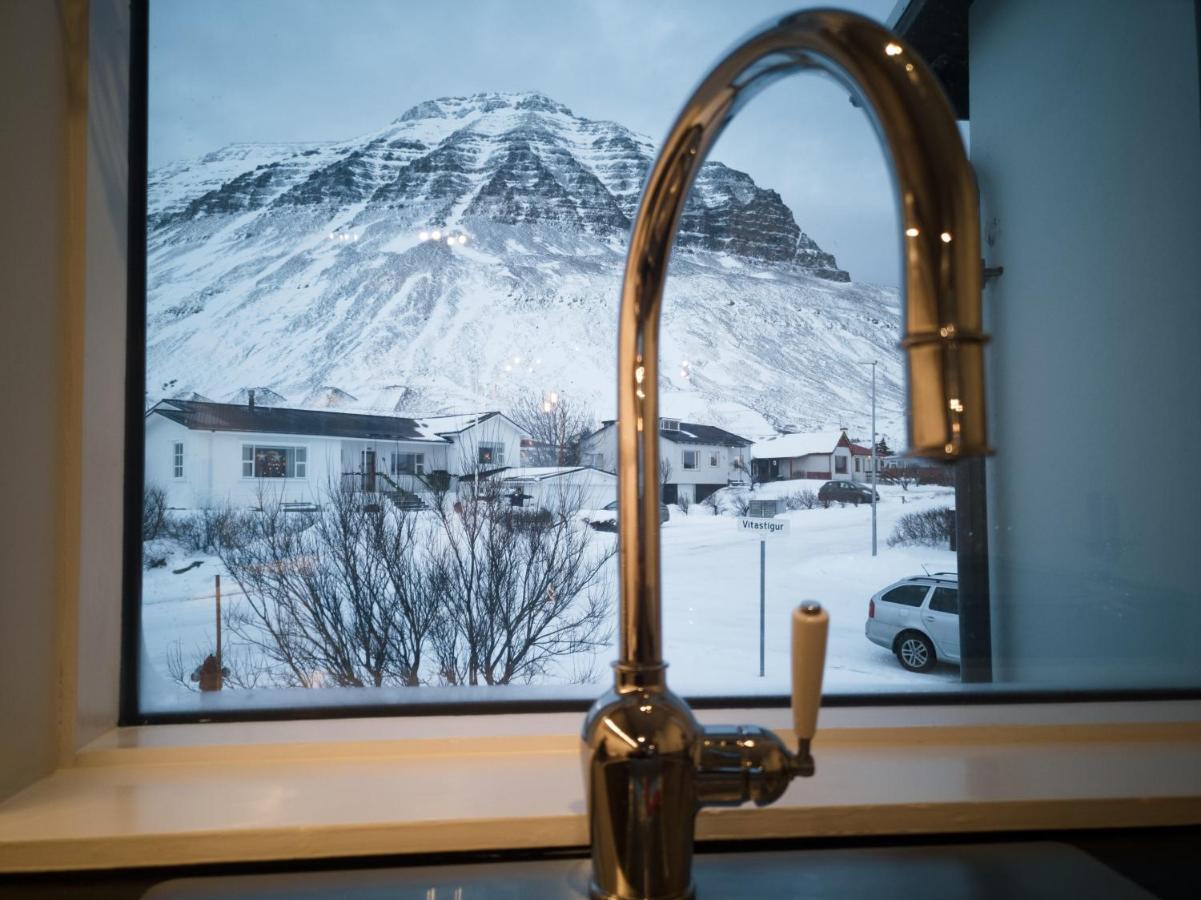 Apartment With Amazing Mountain View Bolungarvík Exterior foto
