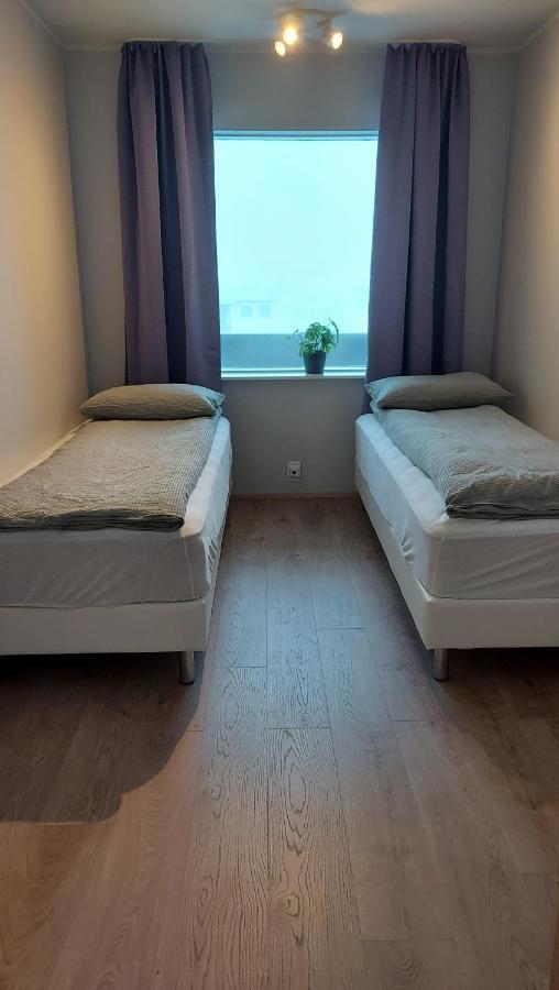 Apartment With Amazing Mountain View Bolungarvík Exterior foto